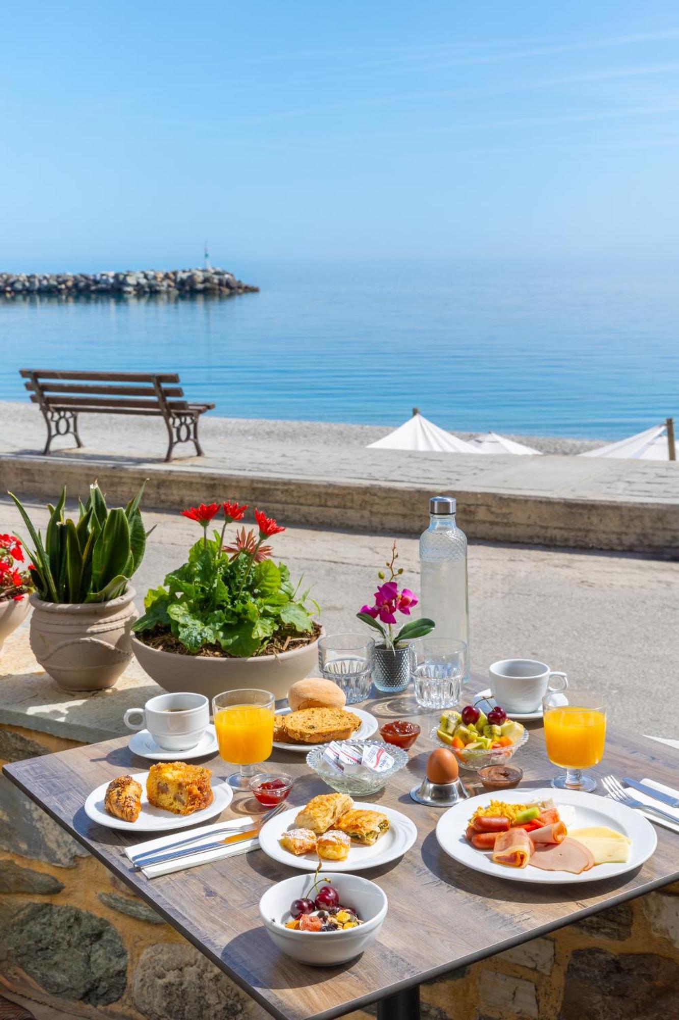 Kenta Beach Hotel Agios Ioannis  Eksteriør billede