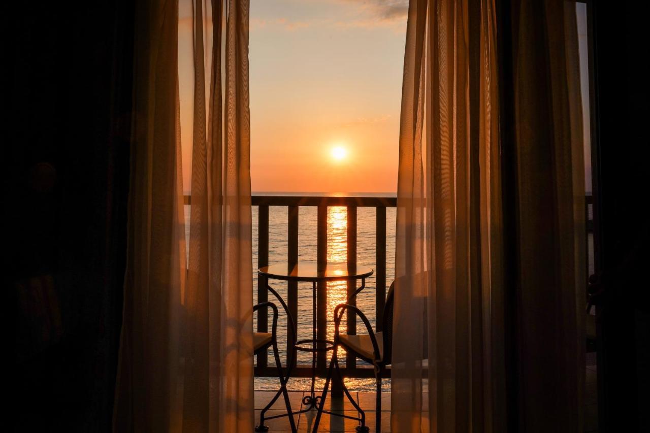 Kenta Beach Hotel Agios Ioannis  Eksteriør billede